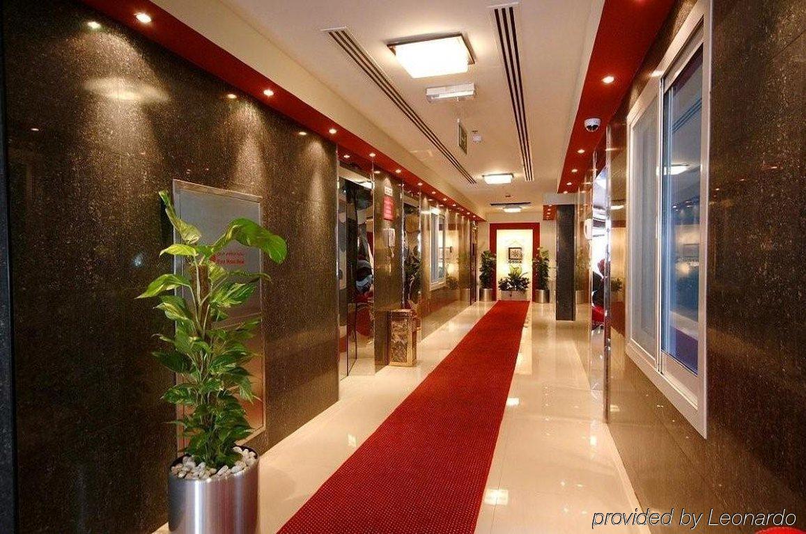 Golden Square Hotel Apartments 두바이 외부 사진