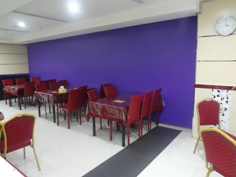 Golden Square Hotel Apartments 두바이 외부 사진