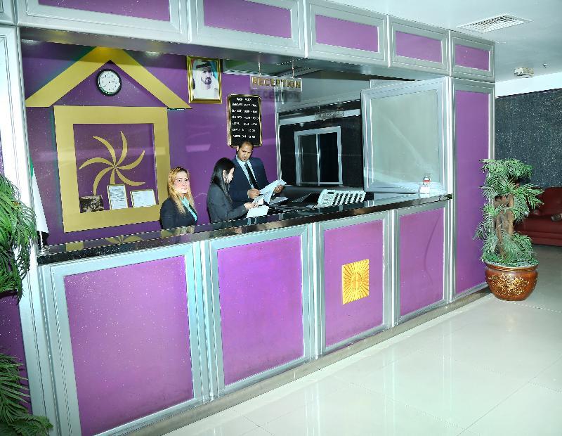 Golden Square Hotel Apartments 두바이 외부 사진