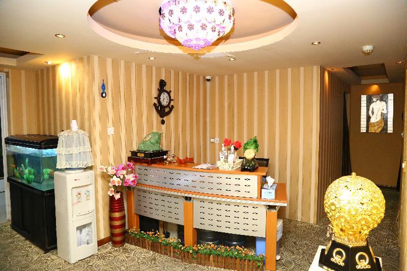 Golden Square Hotel Apartments 두바이 외부 사진