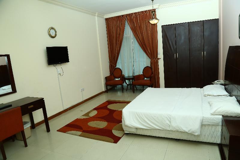 Golden Square Hotel Apartments 두바이 외부 사진