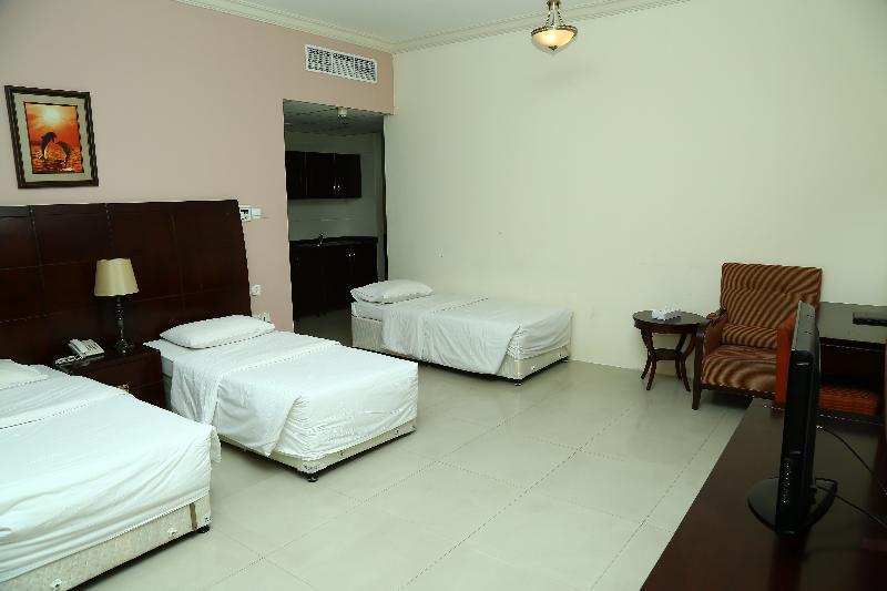 Golden Square Hotel Apartments 두바이 외부 사진