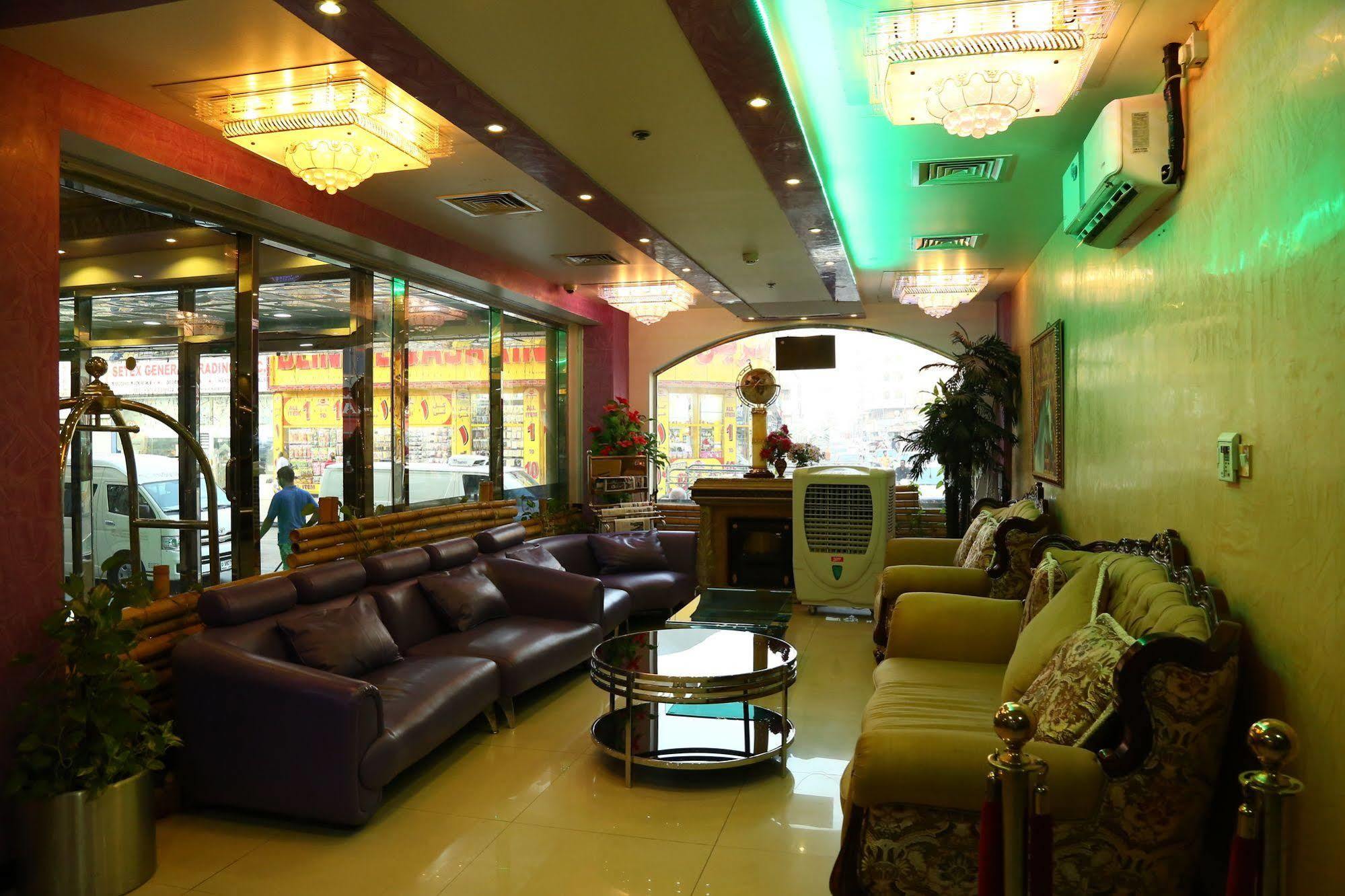 Golden Square Hotel Apartments 두바이 외부 사진