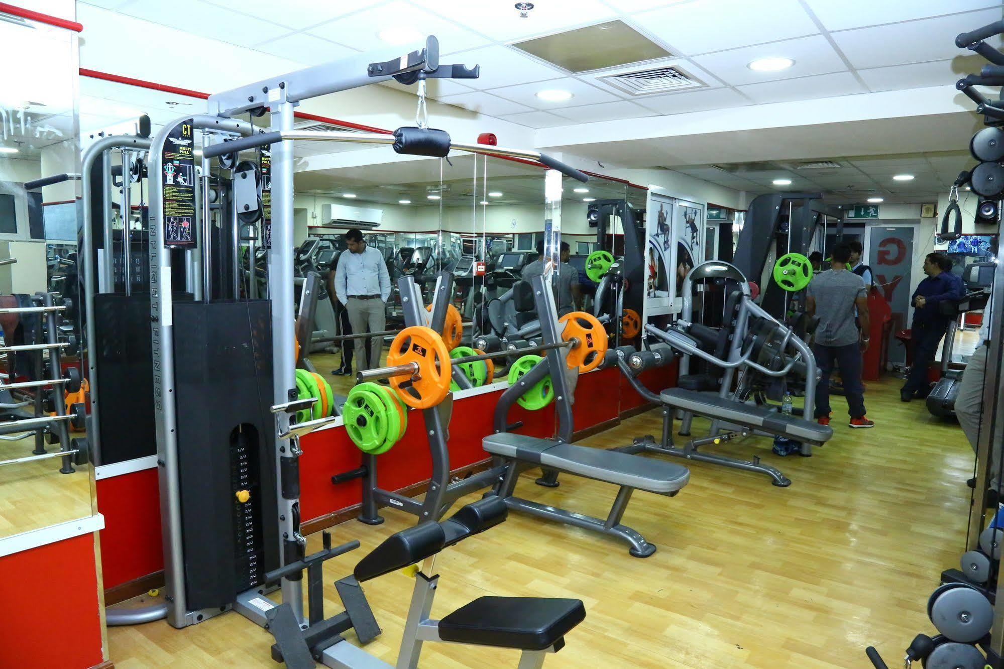 Golden Square Hotel Apartments 두바이 외부 사진